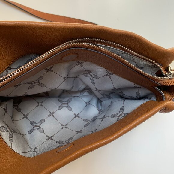 Aimee Kestenberg Leather Shoulder Bag - Picture 2 of 9